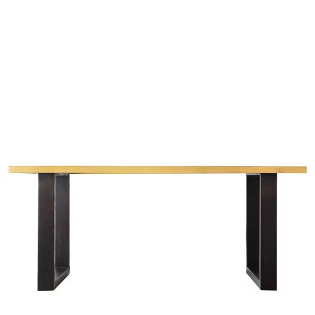 Gallery Danbury Dining Table