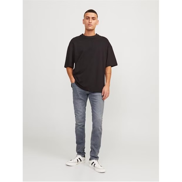 113883-jack-and-jones-liam-jean-mens-1.jpg