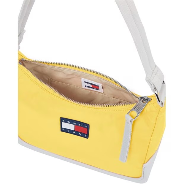 117318-tommy-jeans-shoulder-bag-1.jpg