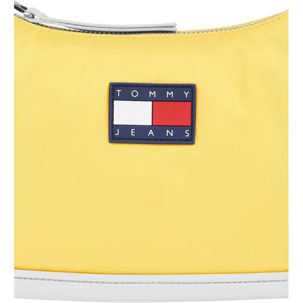 117318-tommy-jeans-shoulder-bag-1.jpg