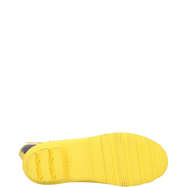 134994-cotswold-farmyard-mid-wellington-1.jpg