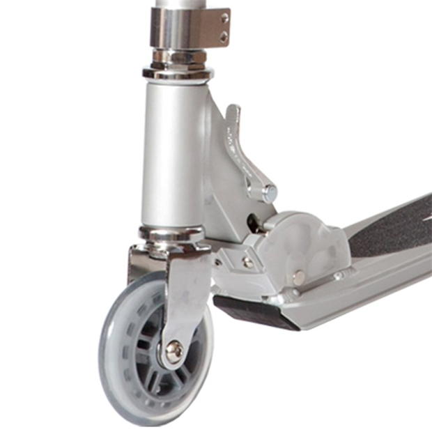 13853-jd-bug-jd-bug-original-street-folding-scooter-inc-strap-1.jpg