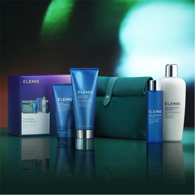 145981-elemis-it-up-gift-set-pro-collagen-rose-plumping-routineworth-150-1.jpg