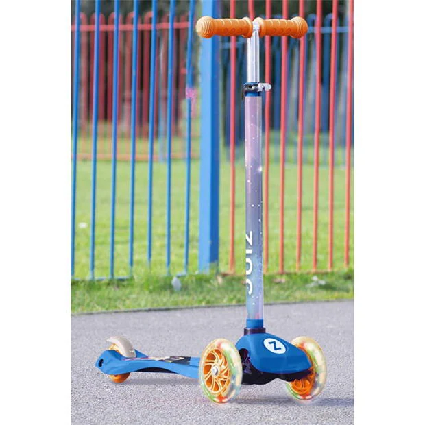 Zinc Light Up Explorer Spaceman Scooter