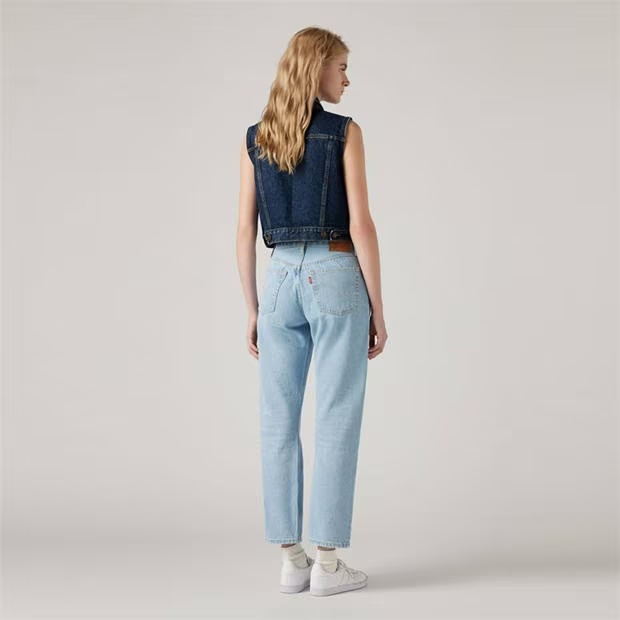 17688-levis-501-cropped-jeans-1.jpg