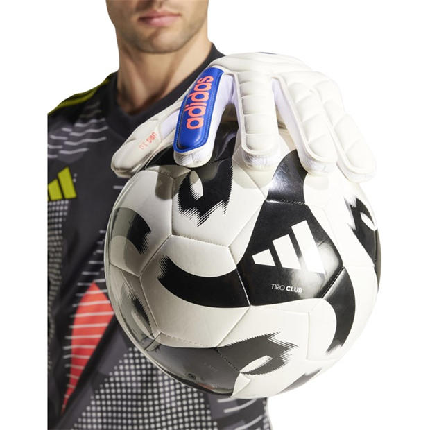 1820-adidas-copa-league-goalkeeper-gloves-adults-1.jpg