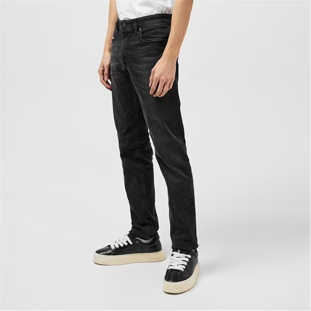 18969-diesel-sleenker-skinny-jeans-1.webp