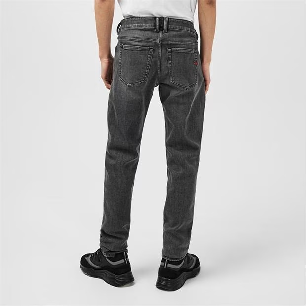 18969-diesel-sleenker-skinny-jeans-1.webp