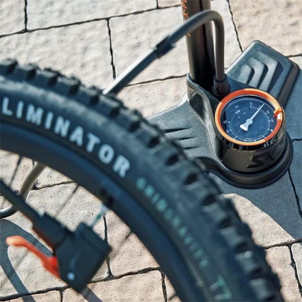 SKS Air-X-Plorer 10.0 Floor Pump