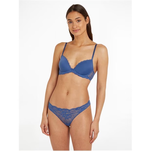 203952-calvin-klein-lift-demi-bra-1.webp