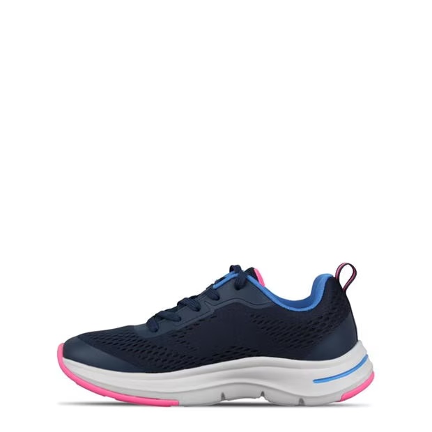 209786-curve-support-e-mesh-trainer-womens-1.jpg