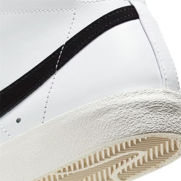 210145-nike-blazer-mid-77-hi-top-trainers-1.jpg