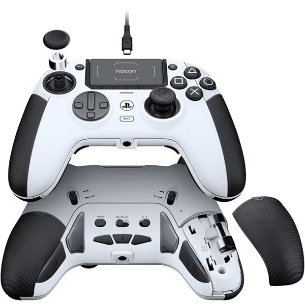 215205-nacon-revolution-5-pro-controller-for-ps5-white-1.jpg