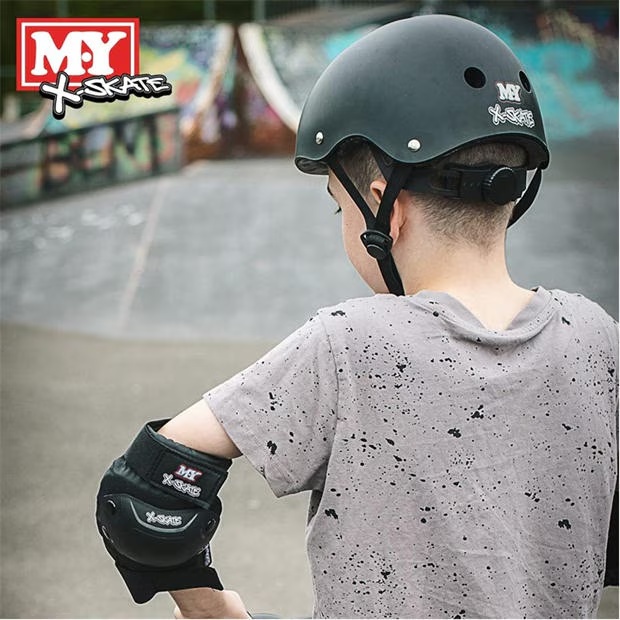 216806-m-y-kids-skate-pad-set-large-1.jpg