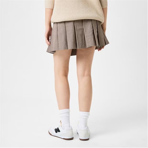 221214-jack-wills-pleated-mini-skirt-1.jpg