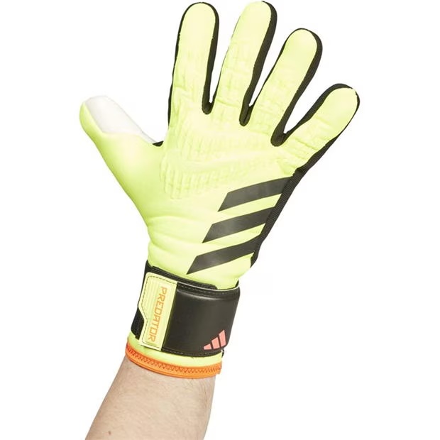 224264-adidas-predator-league-goalkeeper-gloves-adults-1.jpg