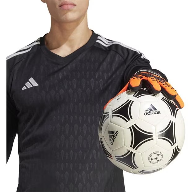 224267-adidas-predator-league-goalkeeper-glove-adults-1.jpg
