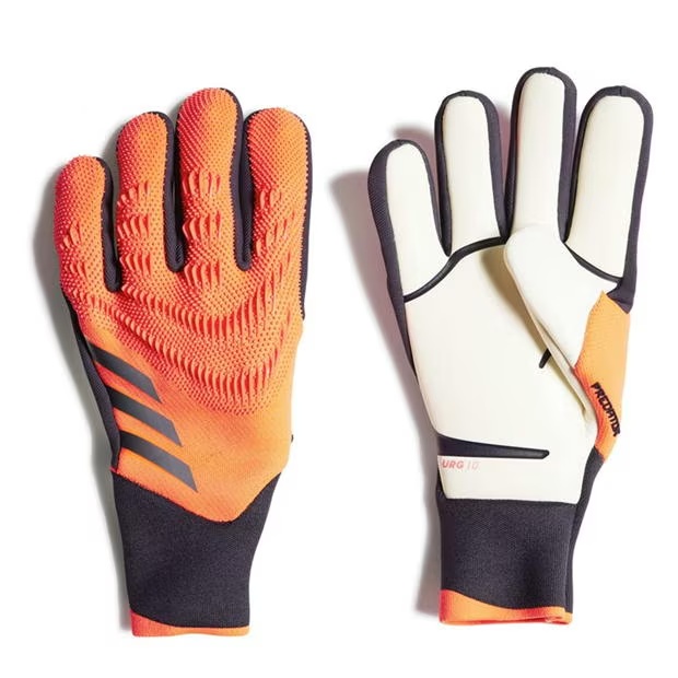 224287-adidas-predator-pro-promo-fingersave-goalkeeper-gloves-1.jpg