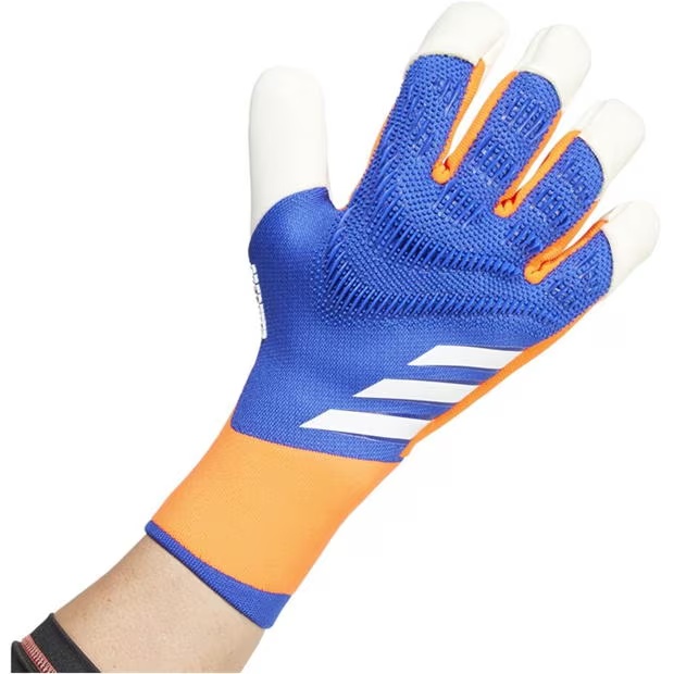 224296-adidas-predator-pro-hybrid-promo-goalkeeper-gloves-adults-1.jpg