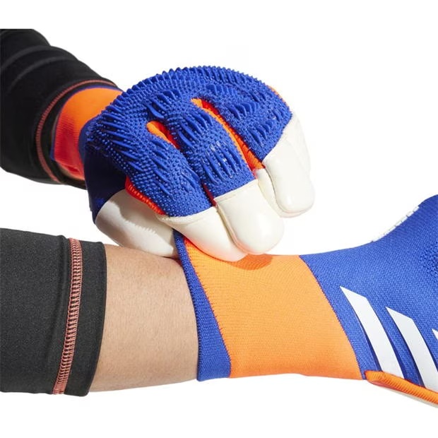 224296-adidas-predator-pro-hybrid-promo-goalkeeper-gloves-adults-1.jpg