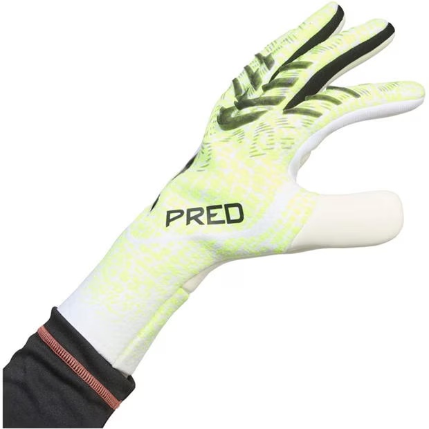224643-adidas-predator-pro-goalkeeper-gloves-adults-1.jpg