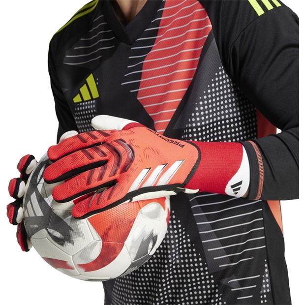 224643-adidas-predator-pro-goalkeeper-gloves-adults-1.jpg
