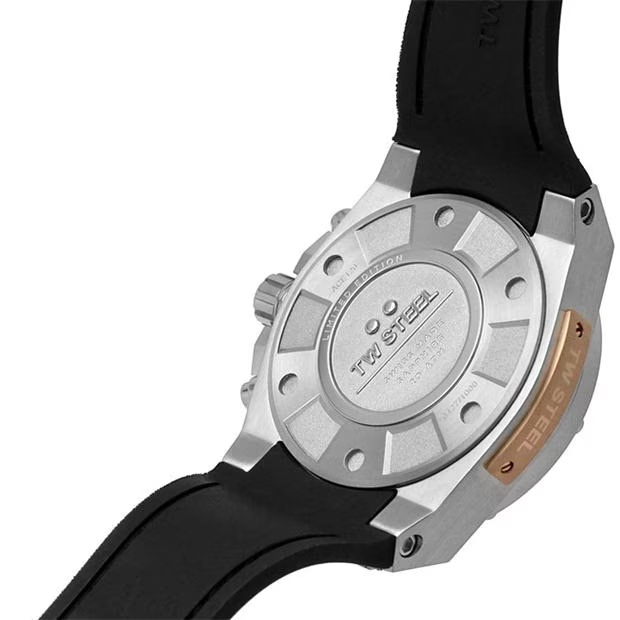 224922-tw-steel-steel-ace-genesis-limited-edition-watch-ace120-1.jpg