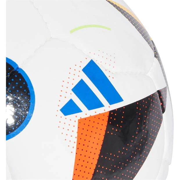 225651-adidas-euro-2024-fussballliebe-pro-sala-football-1.jpg