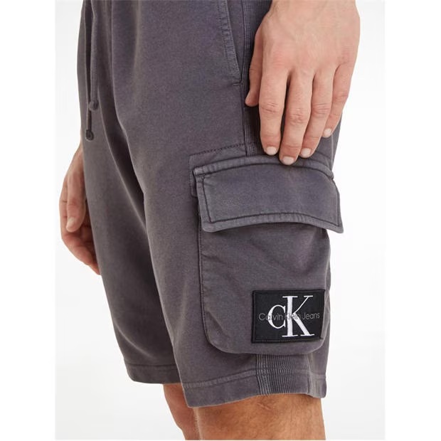 231573-calvin-klein-jeans-washed-badge-shorts-1.jpg