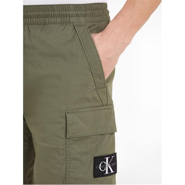 233059-calvin-klein-jeans-cargo-shorts-1.jpg