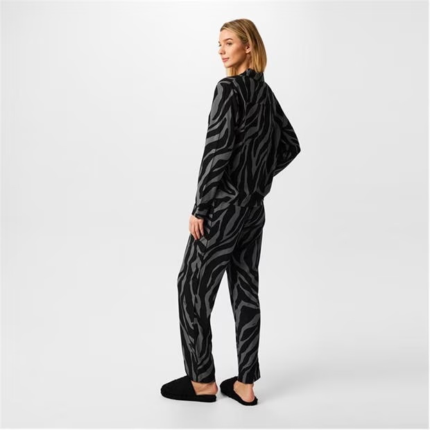 238226-biba-biba-collar-revere-pj-set-1.jpg