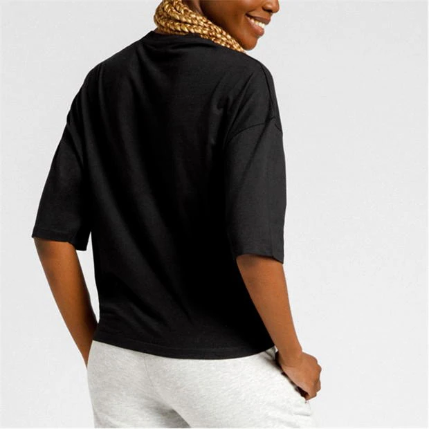 26375-chelsea-peers-t-shirt-1.webp