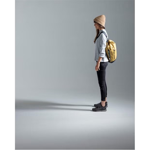28010-sea-to-summit-sum-dry-bag-sling-00-1.jpg