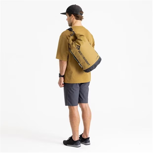28010-sea-to-summit-sum-dry-bag-sling-00-1.jpg