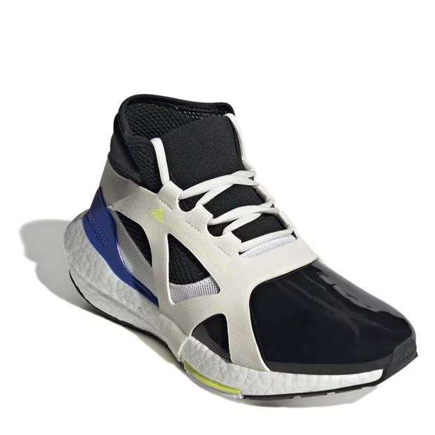 31190-adidas-ultraboost-21-1.jpg