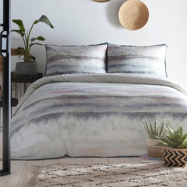 Appletree Landscape Duvet Cover Set in Seafoam