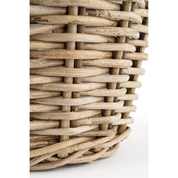 47742-mica-marcia-basket-round-1.jpg