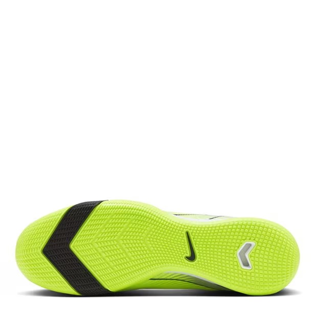 55755-nike-mercurial-vapor-16-academy-adults-indoor-court-football-boots-1.jpg