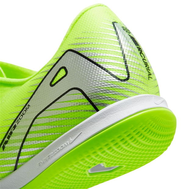 55755-nike-mercurial-vapor-16-academy-adults-indoor-court-football-boots-1.jpg