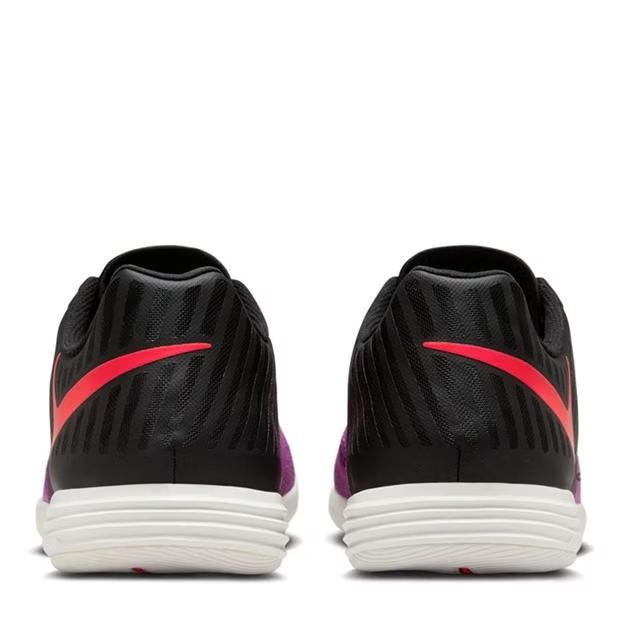 56102-nike-lunargato-ii-indoor-court-low-top-football-boots-adults-1.jpg