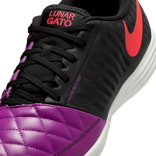 56102-nike-lunargato-ii-indoor-court-low-top-football-boots-adults-1.jpg