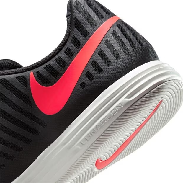 56102-nike-lunargato-ii-indoor-court-low-top-football-boots-adults-1.jpg