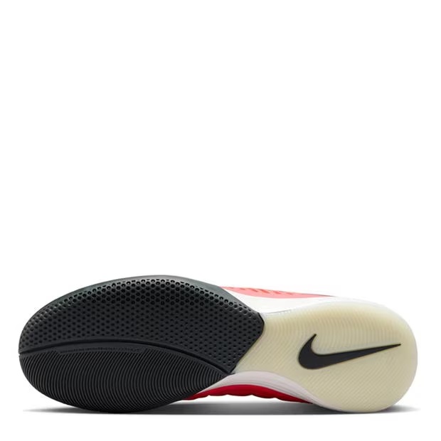 56102-nike-lunargato-ii-indoor-court-low-top-football-boots-adults-1.jpg