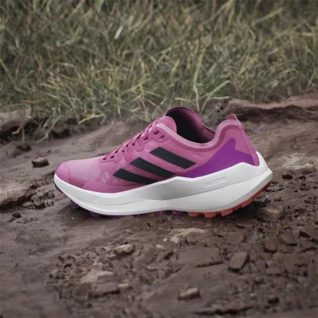 62264-adidas-terrex-agravic-speed-trail-running-shoes-womens-1.jpg