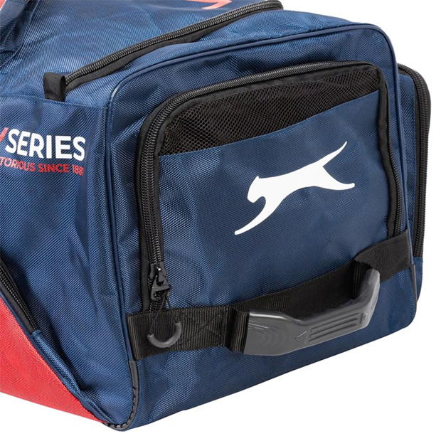 67-v130-cricket-holdall-1.jpg