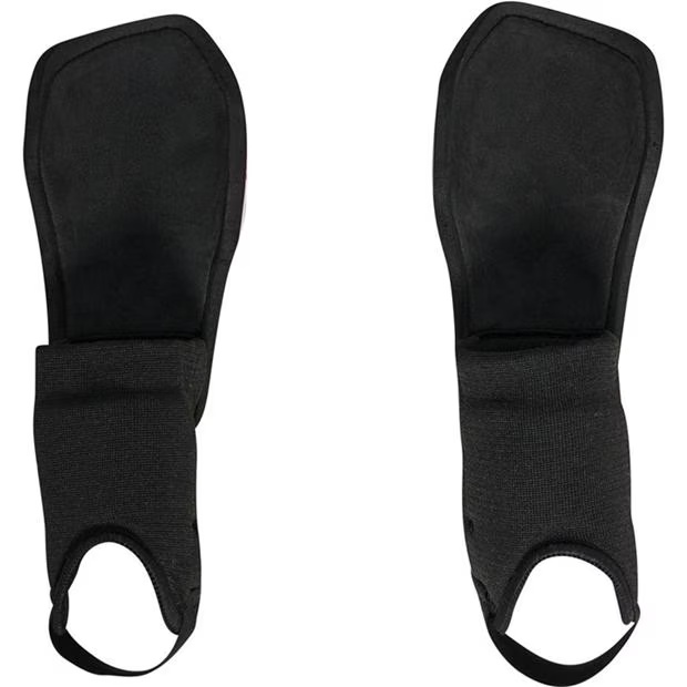 77324-hummel-shin-guards-senior-1.jpg
