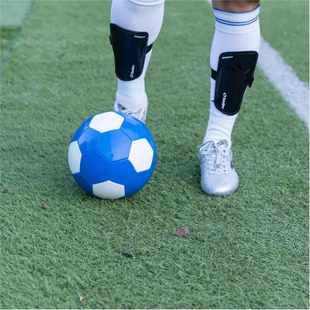 77441-sondico-flair-slip-shin-guards-1.jpg