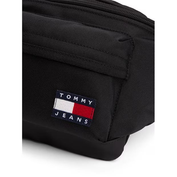 87267-tommy-jeans-essential-daily-bumbag-1.jpg