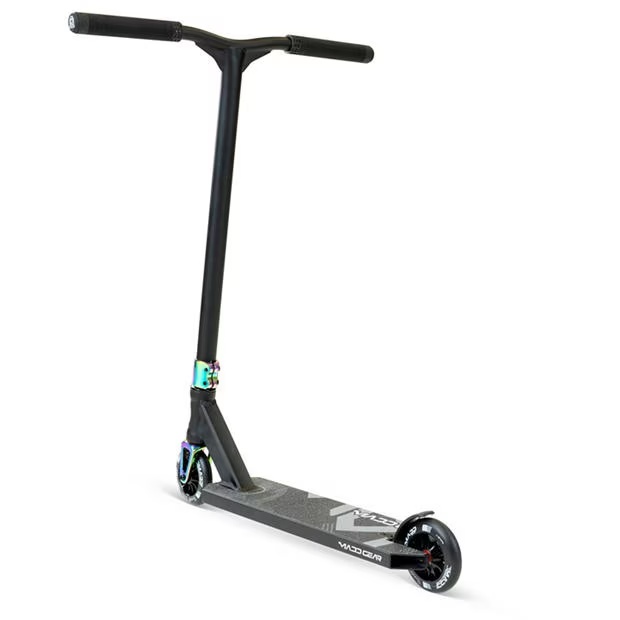 94741-madd-gear-madd-gear-axion-mg-5-pro-stunt-scooters-1.jpg