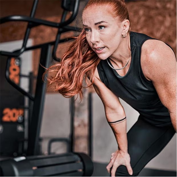 95523-half-human-half-human-curve-treadmill-1.jpg